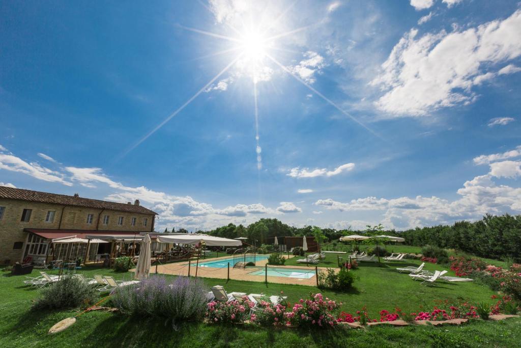 Basen w obiekcie Favorita Food&Wine Resort lub w pobliżu