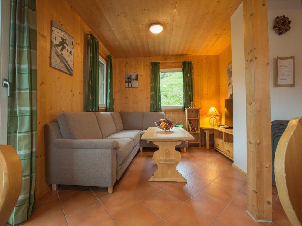 Fotografia z galérie ubytovania Chalet in Annaberg-Lungötz with a community pool v destinácii Annaberg im Lammertal