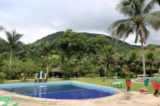  SITIO E POUSADA MANANCIAL