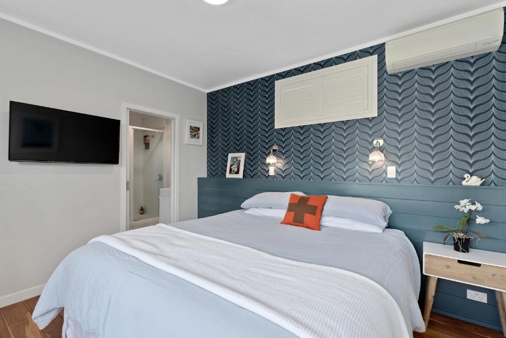 Postel nebo postele na pokoji v ubytování Devonport Motel