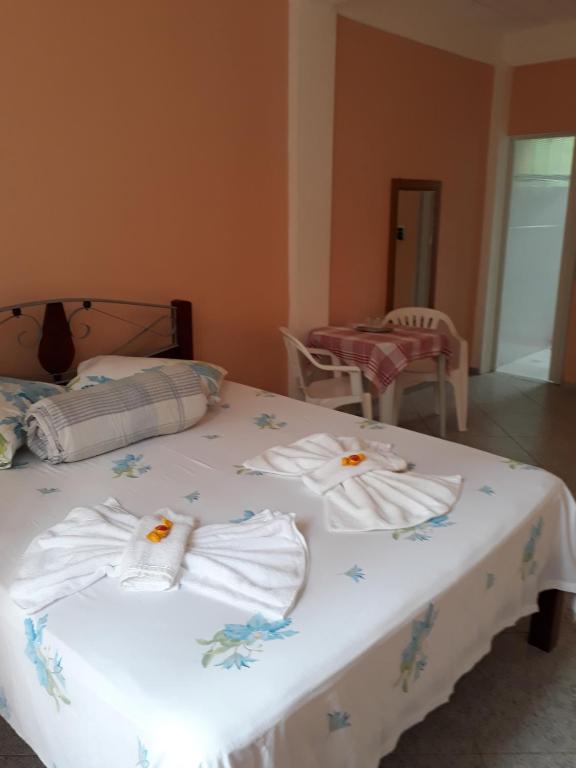  SITIO E POUSADA MANANCIAL