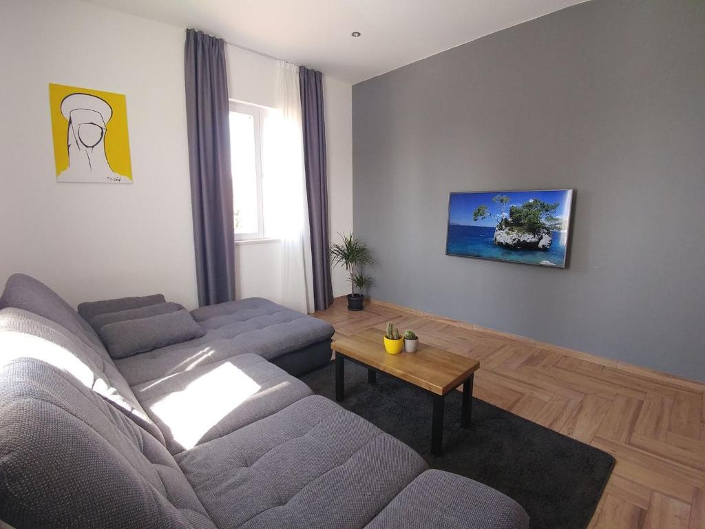 Fotografia z galérie ubytovania Comfortable apartment in Cavtat with balcony v destinácii Cavtat