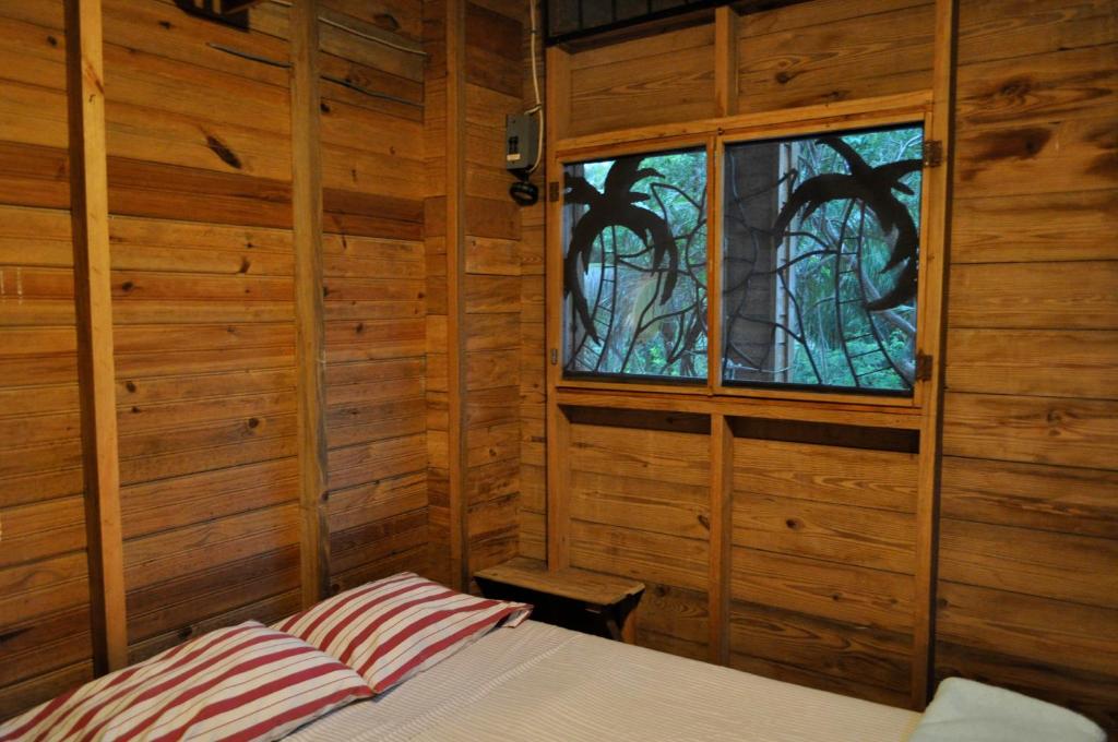 Roatan Bed & Breakfast Apartments - Appartement Met één Slaapkamer