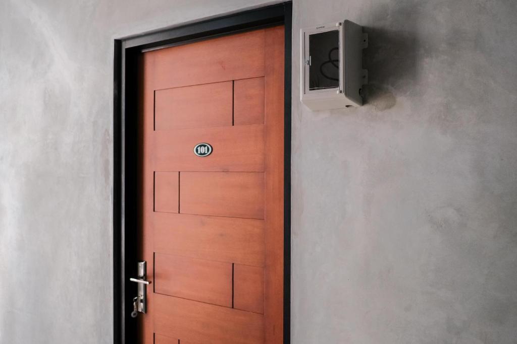 Fotografie z fotogalerie ubytování RedDoorz near Trans Studio Mall Cibubur 3 v destinaci Bogor