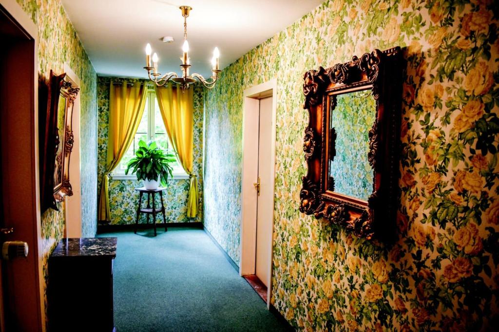 Fotografie z fotogalerie ubytování Hotel & Restaurant Krone in Märkt v destinaci Weil am Rhein
