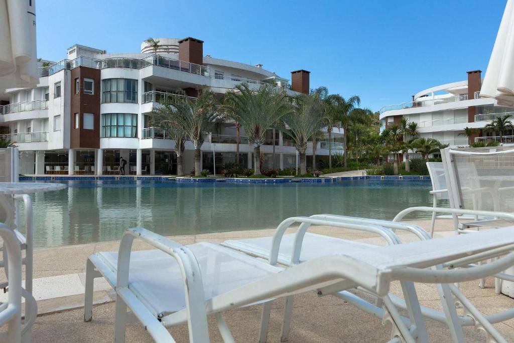  Marine Home & Resort