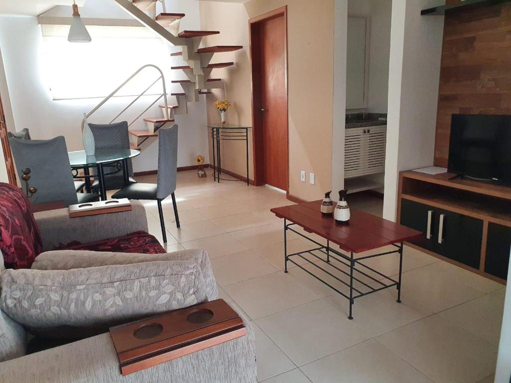  Cobertura duplex na Praia Grande em Arraial