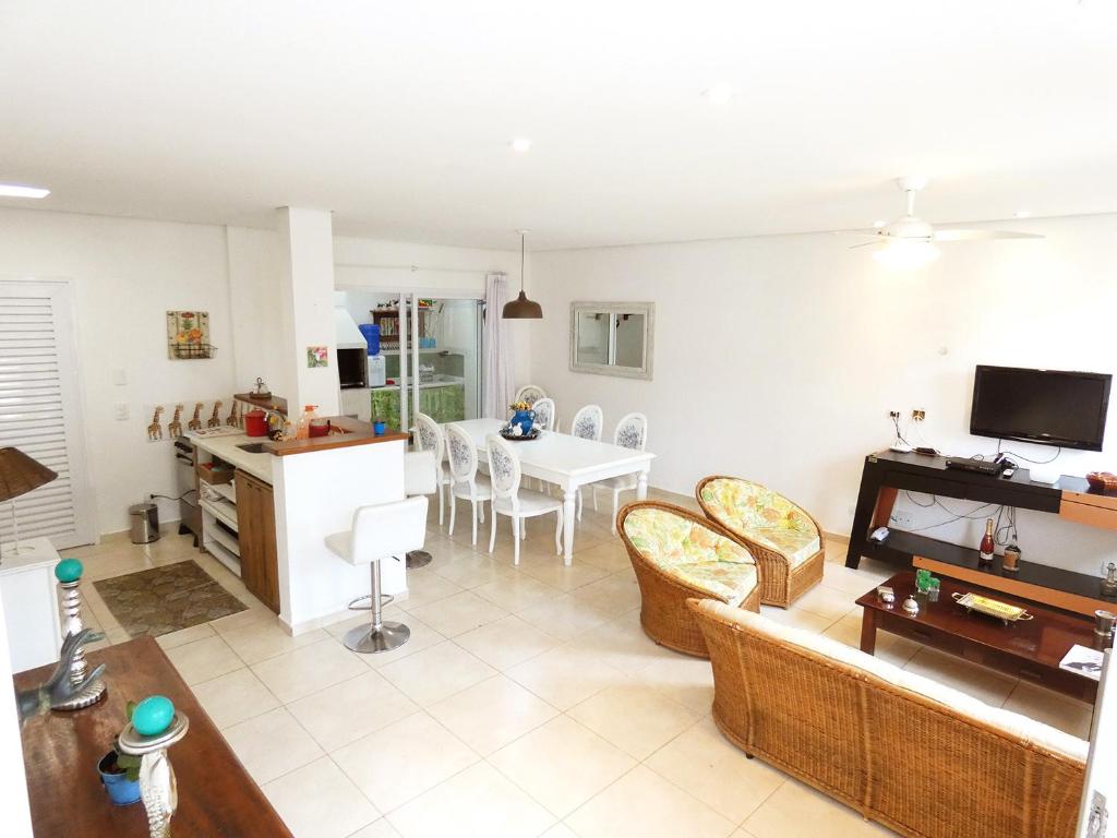  Casa com Wi-fi perto da Praia de Maresias