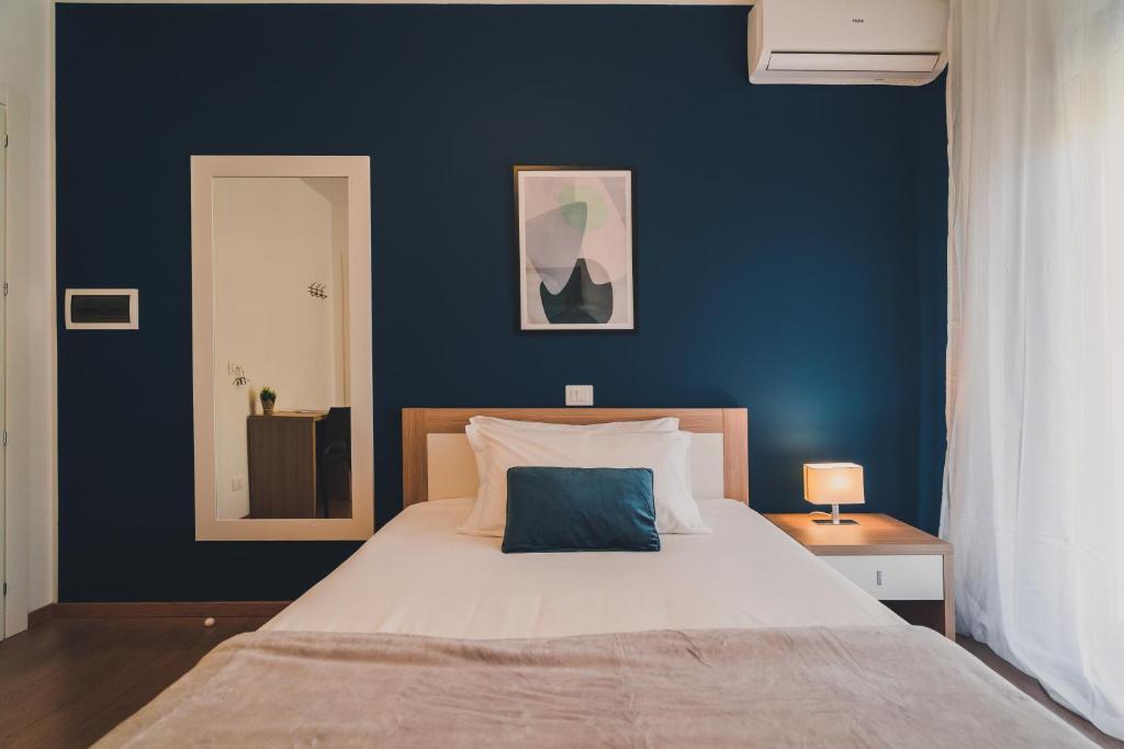 Trip Room & Breakfast - Deluxe Single Room Com Varanda