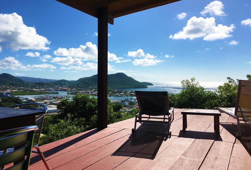 Foto dalla galleria di NEW- Rodney Bay two bedrooms BEST VIEW 6 a Gros Islet