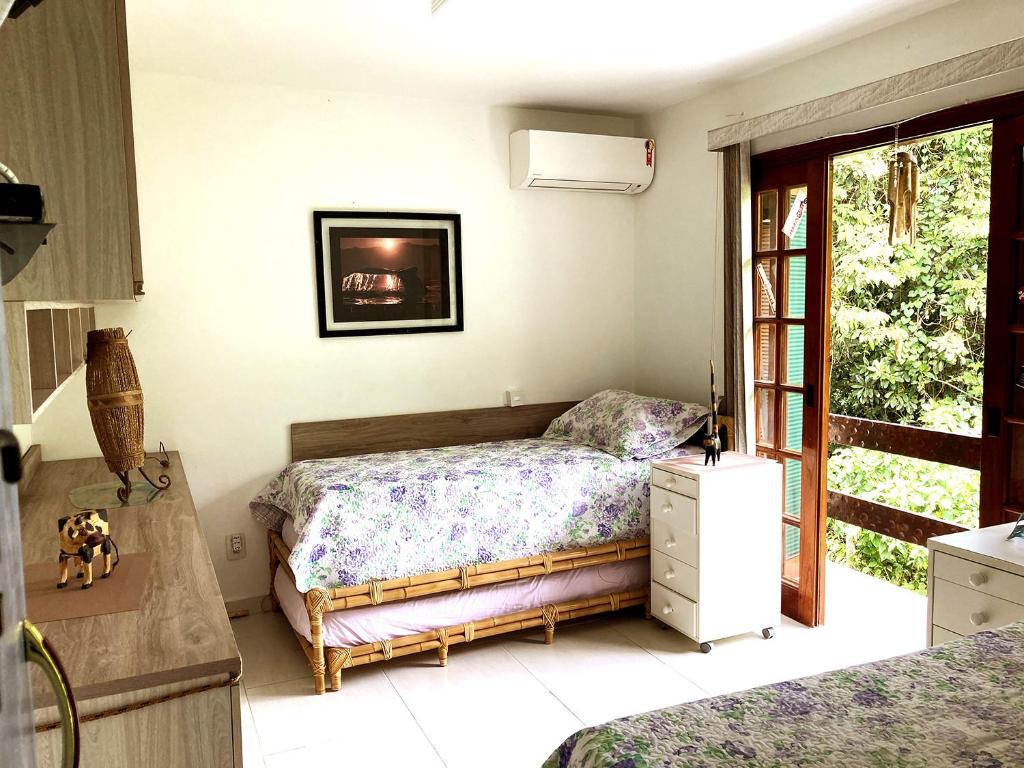  Casa com Wifi em Condomínio com Lazer Completo