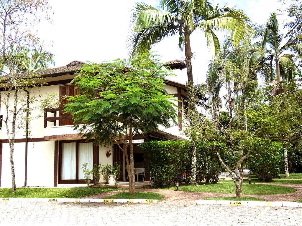  Casa com Wifi em Condomínio com Lazer Completo