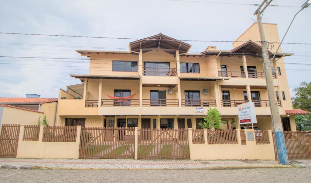  Residencial férias em Bombinhas