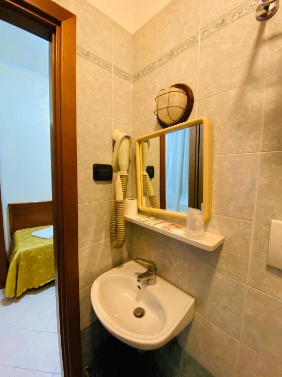 Hotel Ferrari - Resim 29