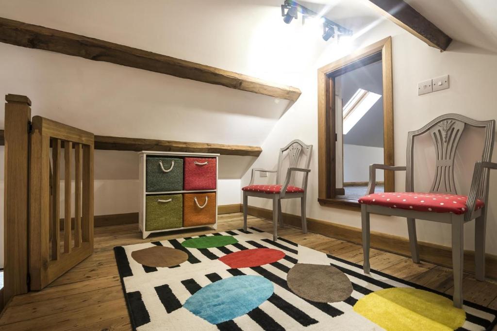 Postel nebo postele na pokoji v ubytování Orchard Cottage - Luxurious Barn Conversion - Beavers Hill