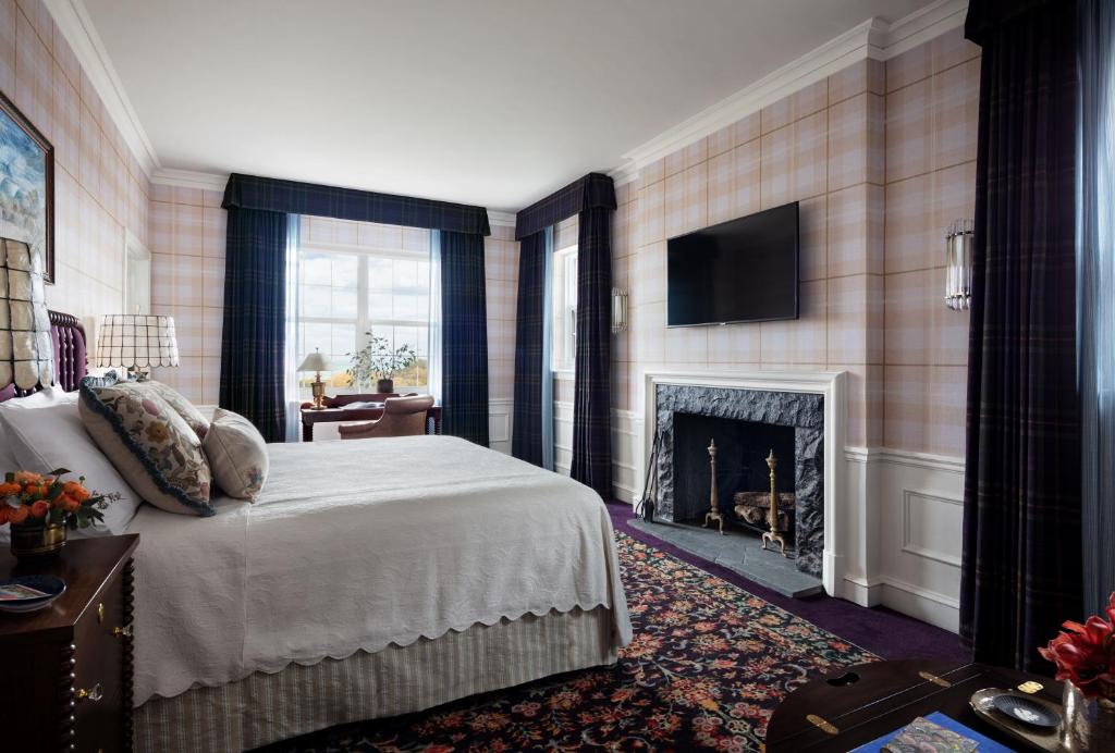 Graduate by Hilton Evanston - Room King Graduado Con Vista Al Lago