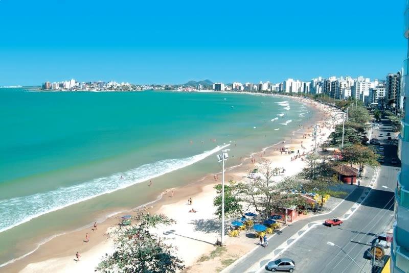  Apartamento em Guarapari a 100 metros do mar na Praia do Morro com WIFI GRÁTIS