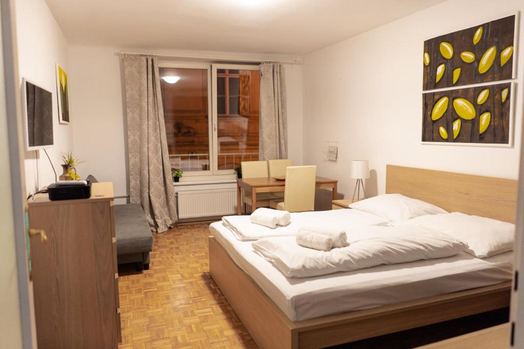 Central living - Stephansdom Apartments photo