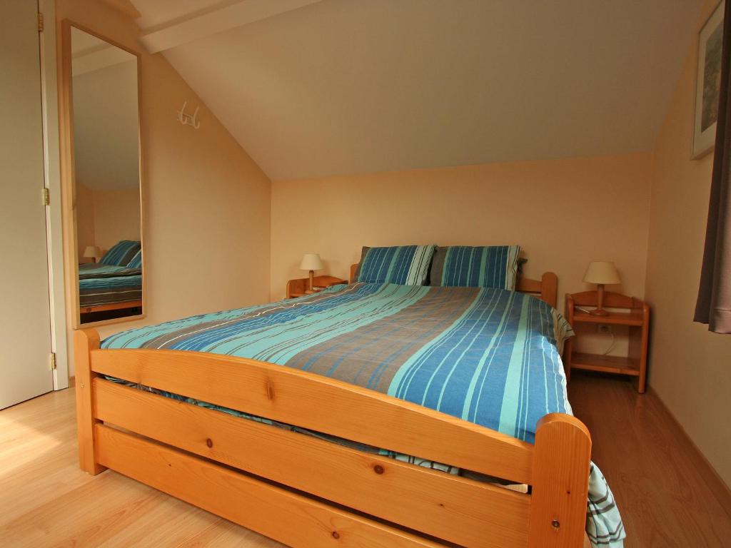 Postel nebo postele na pokoji v ubytování Holiday Home in Sougné-Remouchamps Countryside