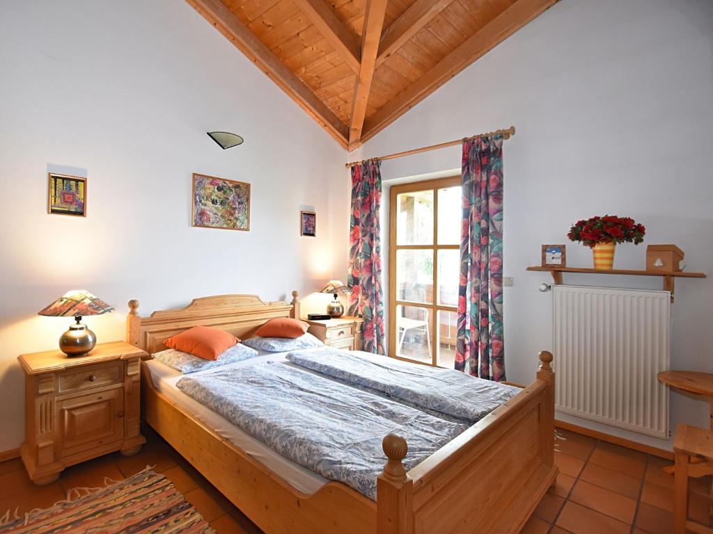 Postel nebo postele na pokoji v ubytování Cottage in Rinchnach near Arbersee
