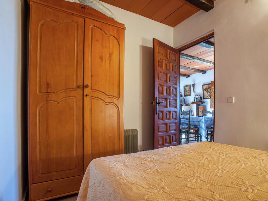 Postel nebo postele na pokoji v ubytování Belvilla by OYO Casa Villa Campito