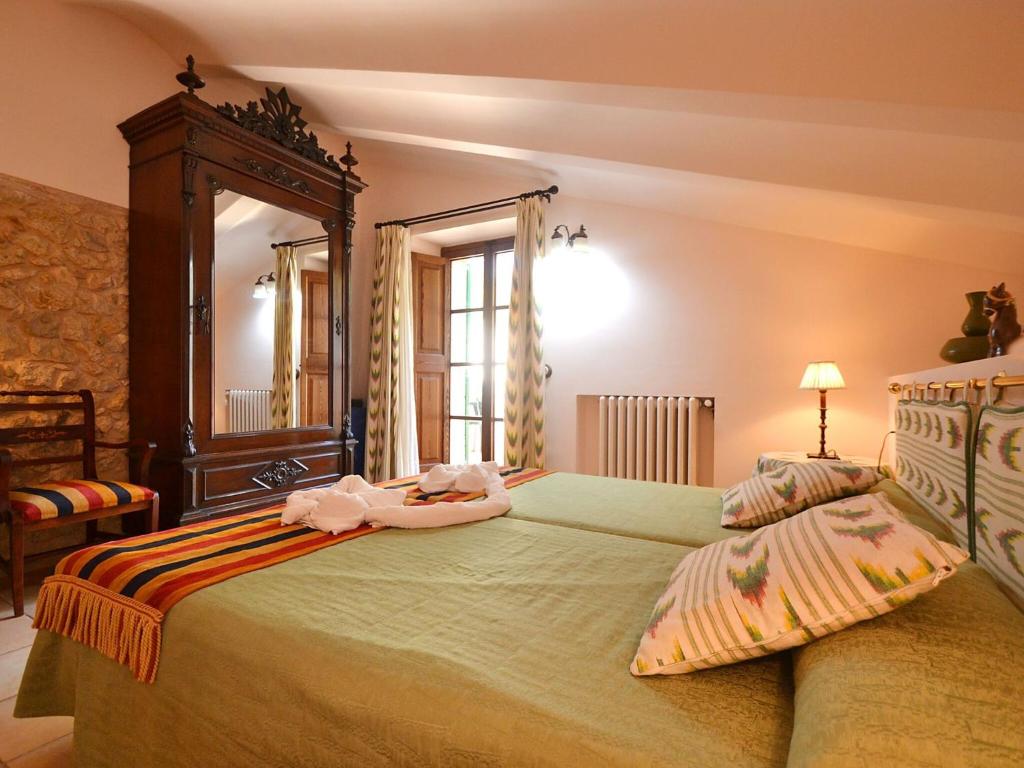 Beautiful house with ponies and private pool with panoramic ...