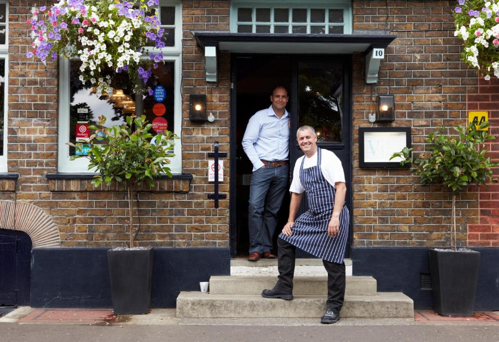 The Victoria - Resim 15