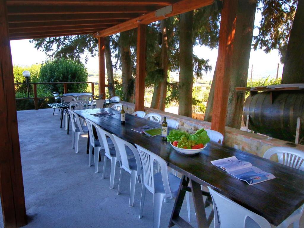 Kép Belvilla by OYO Splendid Farmhouse with Jacuzzi szállásáról Gualdo Cattaneóban a galériában