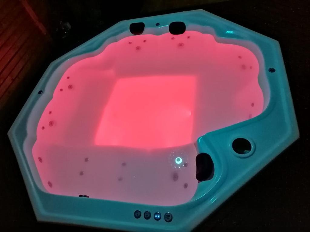  Espaço Léo e Sara com Jacuzzi