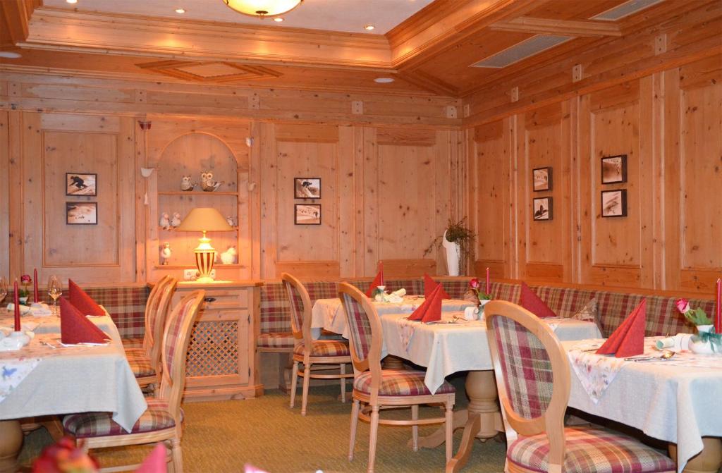 Restaurace v ubytování Almhotel Told