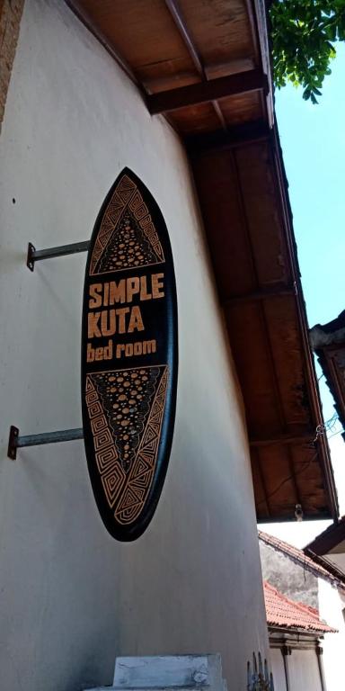 Simple Kuta Bedroom - 15