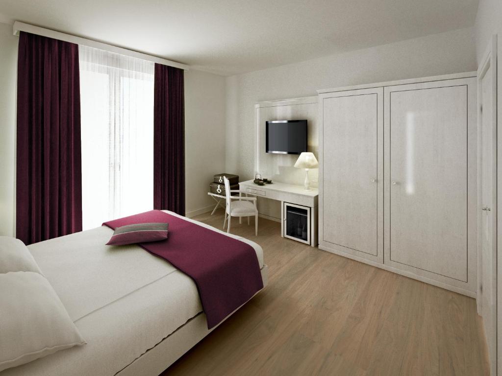 Rimini Suite Hotel - Two Connecting Double Rooms