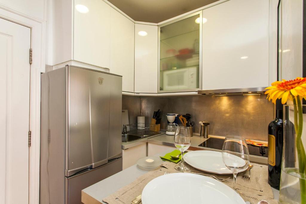 WHome Central Alfama Hideaway perfect to explore Lisbon - 一居室公寓