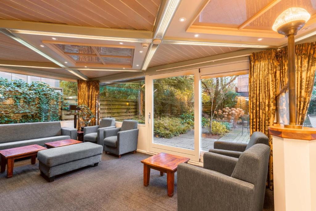 Owl Hotel - Resim 26