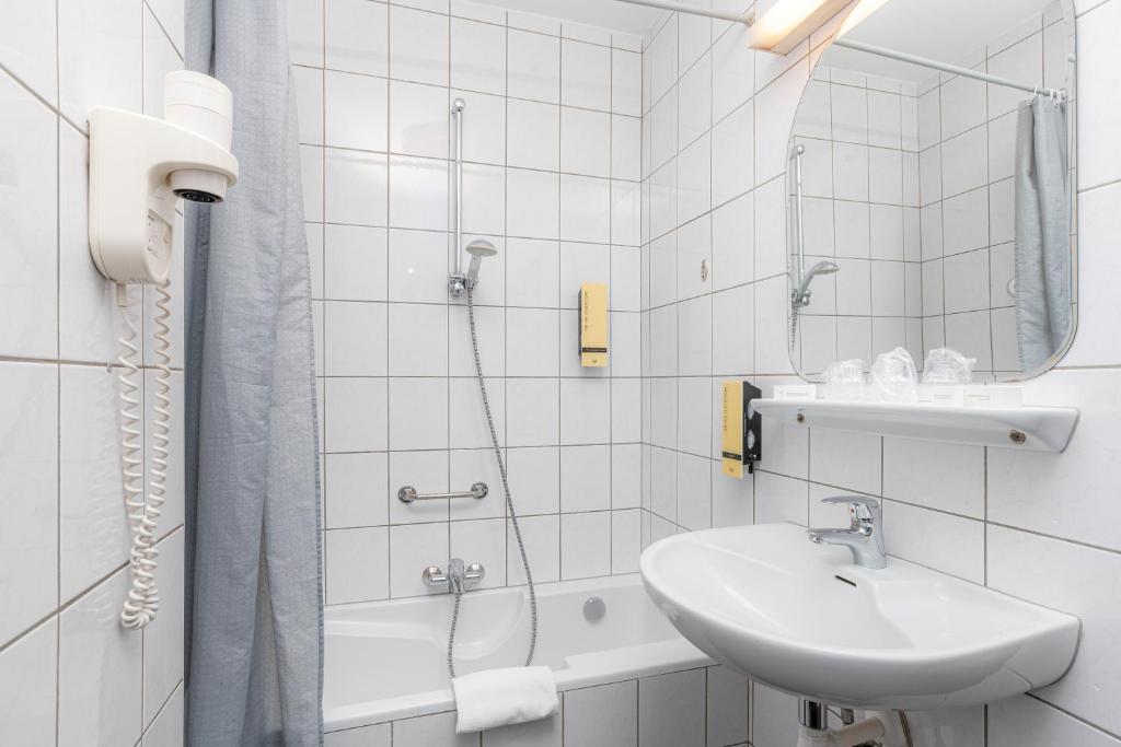 Owl Hotel - Resim 31