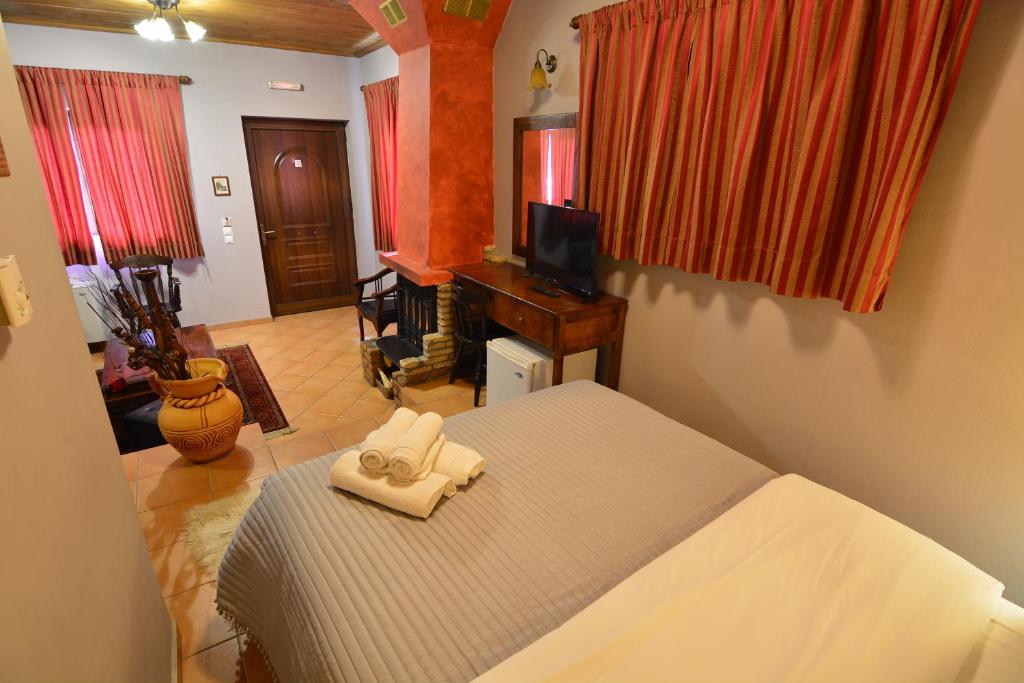 Georgio's V Chalet Kalavrita - 11