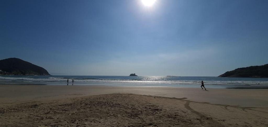  Praia da Enseada