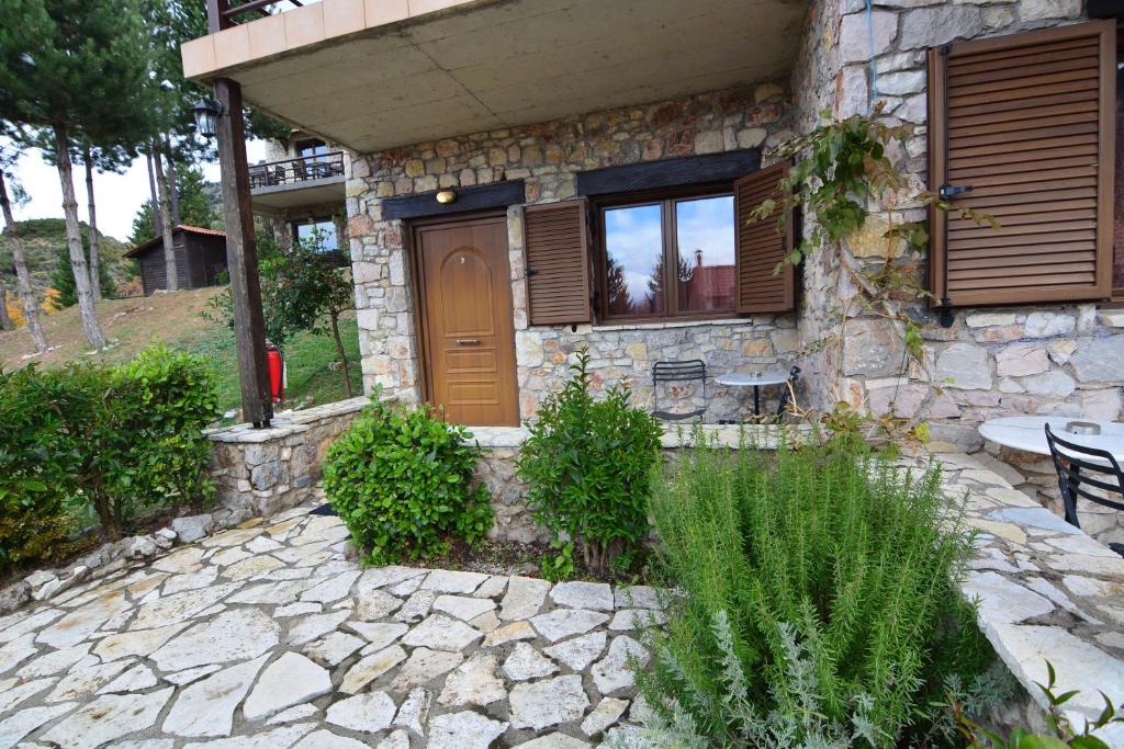 Georgio's V Chalet Kalavrita - 8