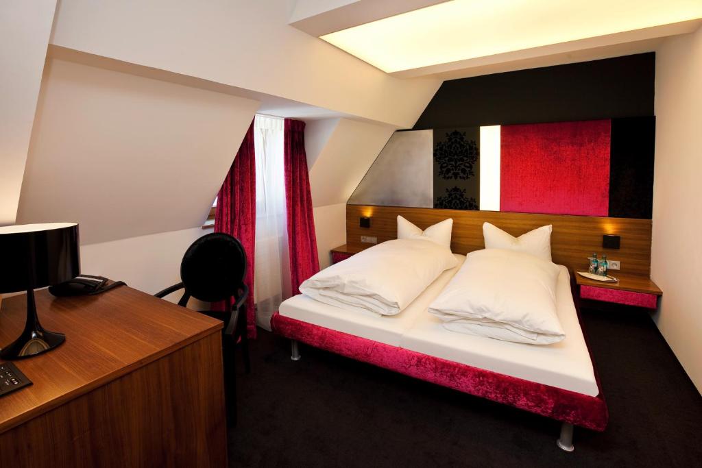 Schloss zu Hopferau - 15