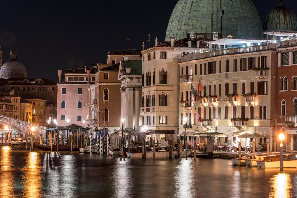 Hotel Carlton On The Grand Canal, Venezia – Prezzi aggiornati per il 2024