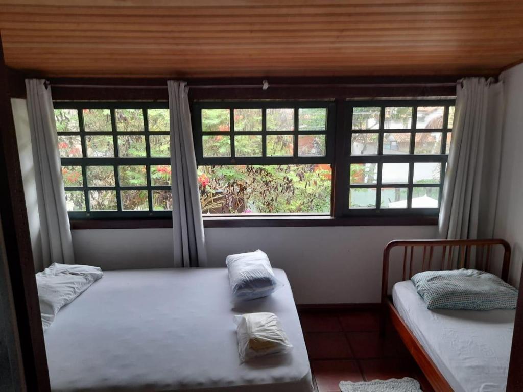  Local Friend Hostel