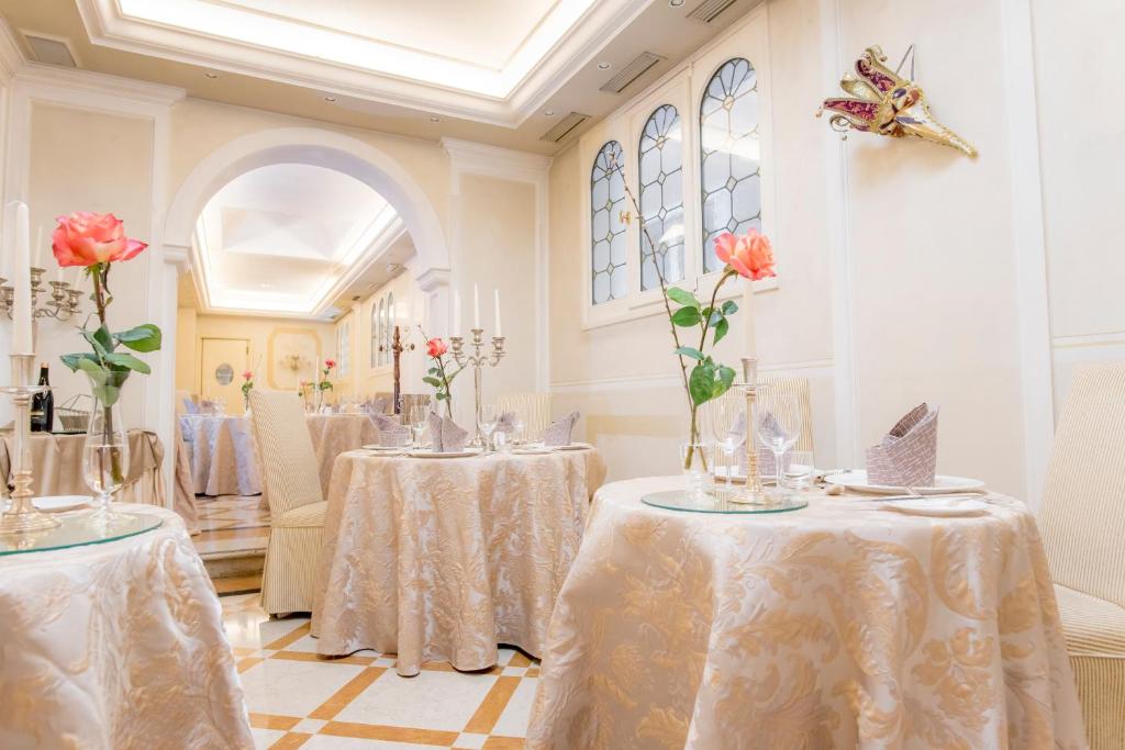 Hotel Carlton On The Grand Canal - Resim 22