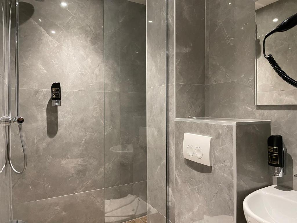 H3 Hotel Rotterdam City Center - Resim 13