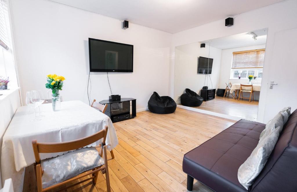 Spacious Flat in Central London