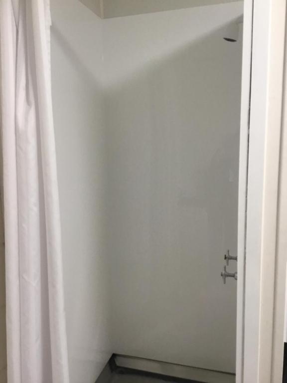 Ulster Apartments - Resim 21