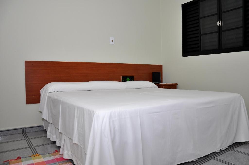 Hotel Carolina Plaza
