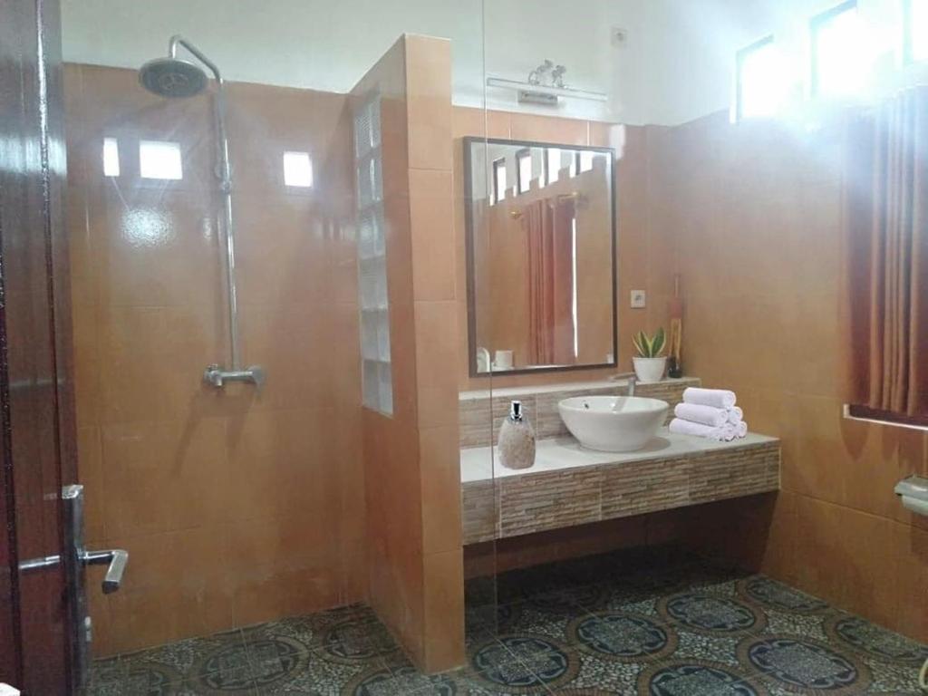 Villa de Owis - Chambre Lit King-Size Avec Balcon
