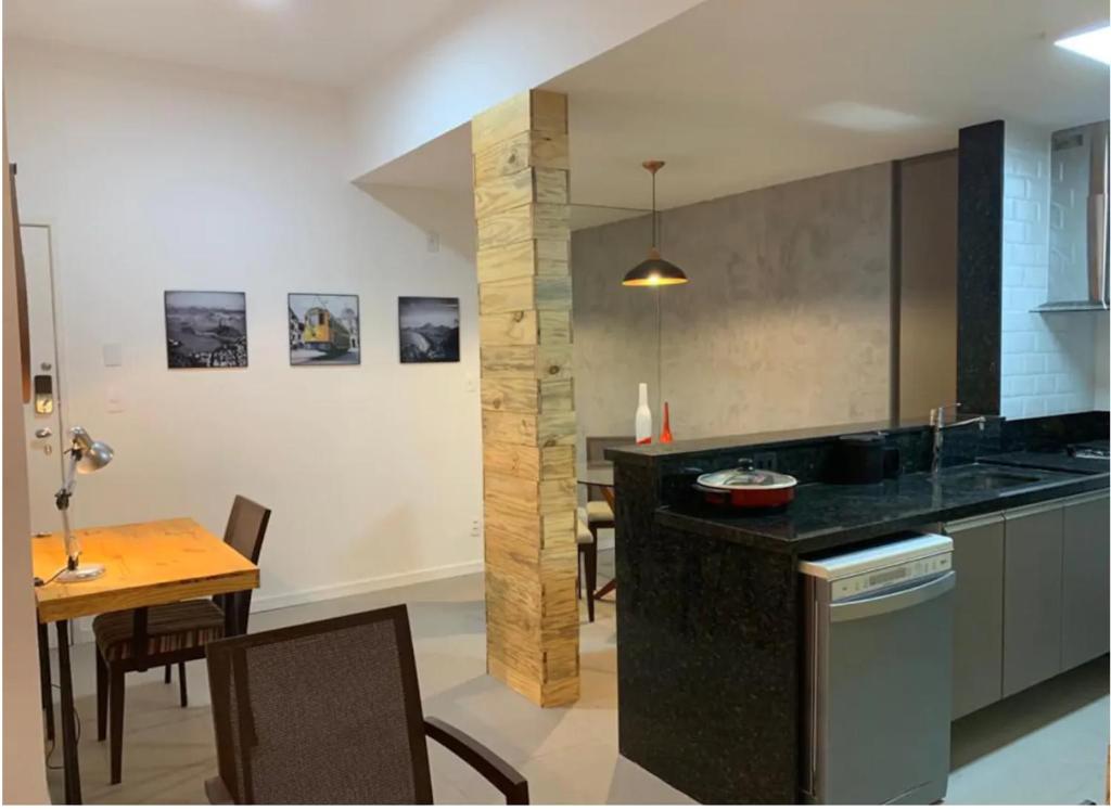  Apartamento Inteiro - Leblon