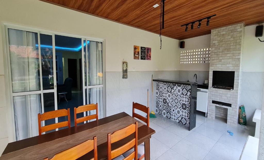  Fantástica casa em Carneiros em condomínio fechado