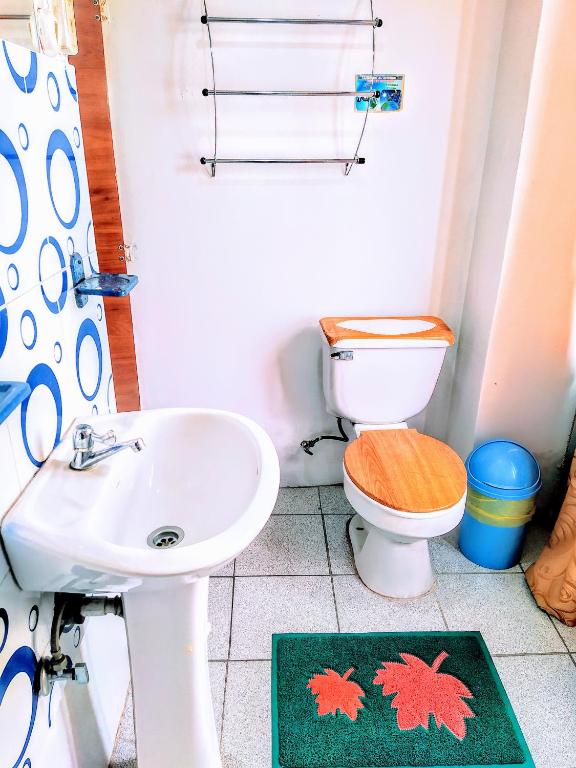 Koupelna v ubytování Hostal Latitud Ecuem